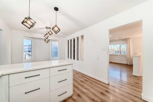 9803 Fairmount Drive Se, Calgary, AB - Indoor