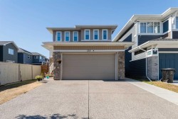 338 RED SKY Terrace NE Calgary, AB T3N 1N1