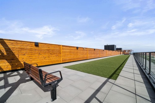 601-8230 Broadcast Avenue Sw, Calgary, AB - Outdoor