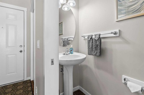 510 Cranston Drive Se, Calgary, AB - Indoor Photo Showing Bathroom