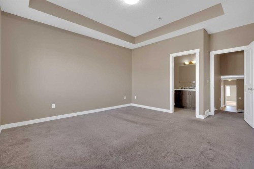 87 Baysprings Way Sw, Airdrie, AB - Indoor Photo Showing Other Room