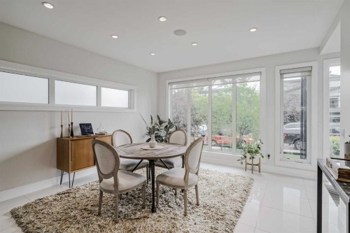 1928 27 Avenue Sw, Calgary, AB - Indoor