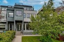 1928 27 Avenue Sw, Calgary, AB  - Outdoor With Facade 