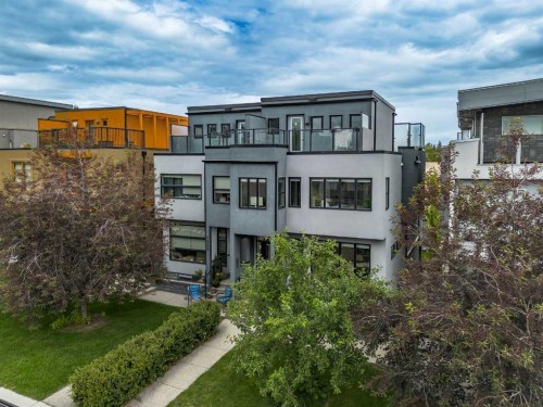 1928 27 Avenue Sw, Calgary, AB - Outdoor With Balcony