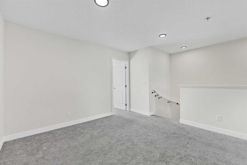 33 Belmont Drive Sw, Calgary, AB - Indoor Photo Showing Other Room