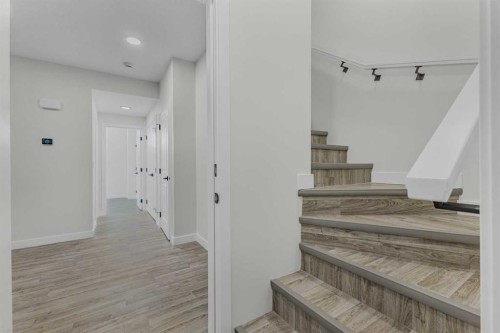 33 Belmont Drive Sw, Calgary, AB - Indoor Photo Showing Other Room