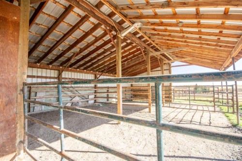 5559 Township Road 320, Rural Mountain View County, AB - Indoor Photo Showing Other Room