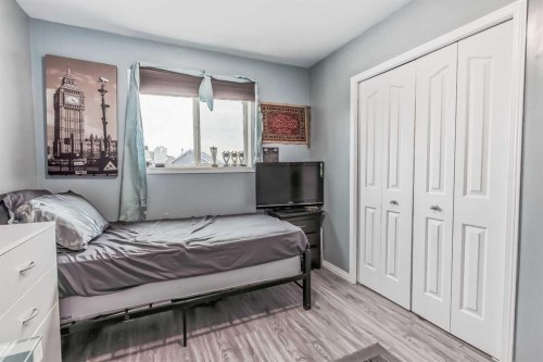 163 Taracove Estate Drive Ne, Calgary, AB - Indoor Photo Showing Bedroom