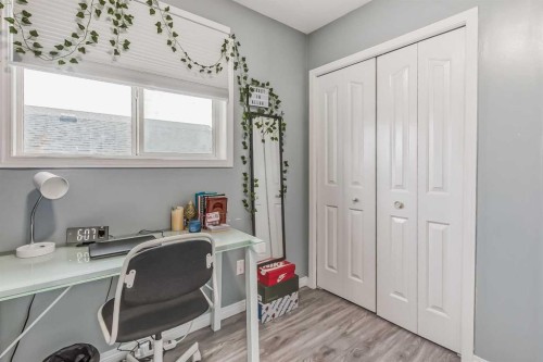 163 Taracove Estate Drive Ne, Calgary, AB - Indoor Photo Showing Office