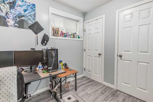 163 Taracove Estate Drive Ne, Calgary, AB - Indoor Photo Showing Office