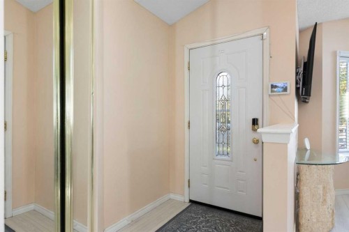 331 Coverdale Court Ne, Calgary, AB - Indoor Photo Showing Other Room