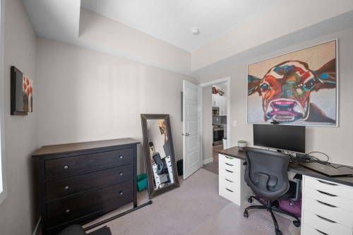 1426-2461 Baysprings Link Sw, Airdrie, AB - Indoor Photo Showing Office