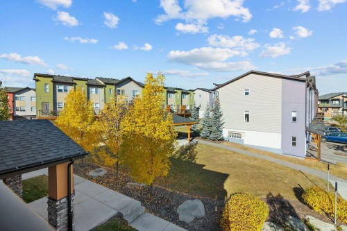 1426-2461 Baysprings Link Sw, Airdrie, AB - Outdoor
