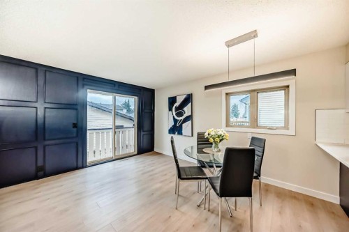 311 Shawnessy Drive Sw, Calgary, AB - Indoor Photo Showing Dining Room