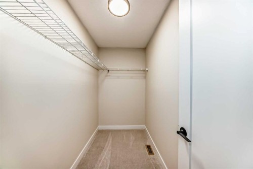 311 Shawnessy Drive Sw, Calgary, AB - Indoor