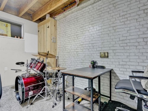 551 Evansborough Way Nw, Calgary, AB -  With Exterior