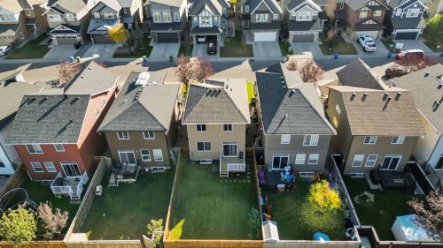 551 Evansborough Way Nw, Calgary, AB - Outdoor With Facade