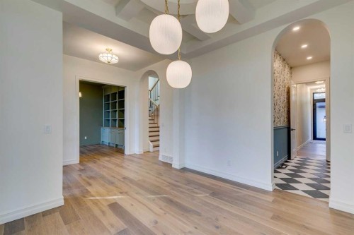 3207 Alfege Street Sw, Calgary, AB - Indoor Photo Showing Other Room