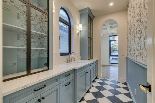 3207 Alfege Street Sw, Calgary, AB - Indoor Photo Showing Bathroom