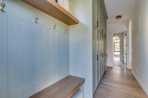 3207 Alfege Street Sw, Calgary, AB - Indoor Photo Showing Other Room