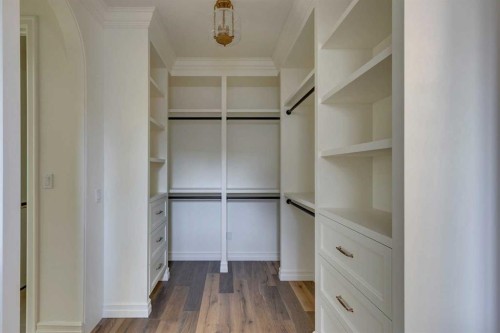 3207 Alfege Street Sw, Calgary, AB - Indoor