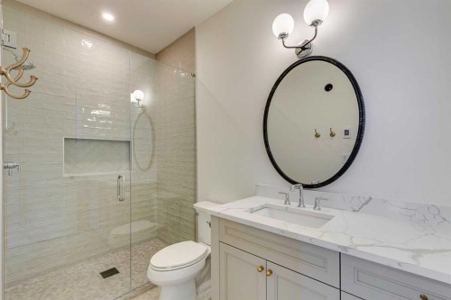 3207 Alfege Street Sw, Calgary, AB - Indoor Photo Showing Bathroom