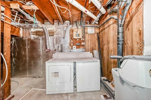 432 Ogden Drive Se, Calgary, AB - Indoor Photo Showing Laundry Room