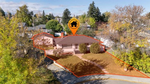 58 Kingsland Place Sw, Calgary, AB - Outdoor