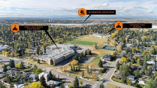 58 Kingsland Place Sw, Calgary, AB - Outdoor With View