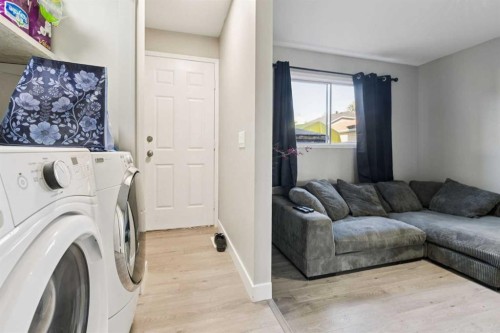 218 Falmere Way Ne, Calgary, AB - Indoor Photo Showing Laundry Room