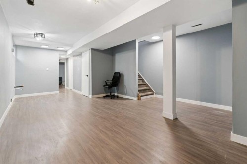 218 Falmere Way Ne, Calgary, AB - Indoor