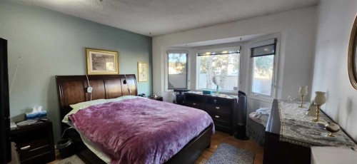 5202 Whitestone Road Ne, Calgary, AB - Indoor Photo Showing Bedroom
