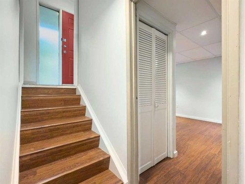 92-6915 Ranchview Drive Nw, Calgary, AB - Indoor Photo Showing Other Room