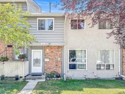92-6915 Ranchview Drive NW Calgary, AB T3G 1R8