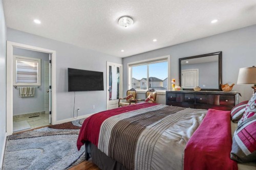 9287 Saddlebrook Drive Ne, Calgary, AB - Indoor Photo Showing Bedroom