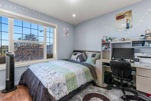 9287 Saddlebrook Drive Ne, Calgary, AB - Indoor Photo Showing Bedroom