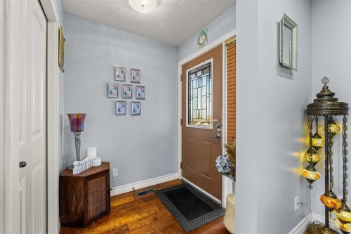 9287 Saddlebrook Drive Ne, Calgary, AB - Indoor Photo Showing Other Room