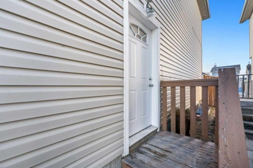 9287 Saddlebrook Drive Ne, Calgary, AB - Outdoor