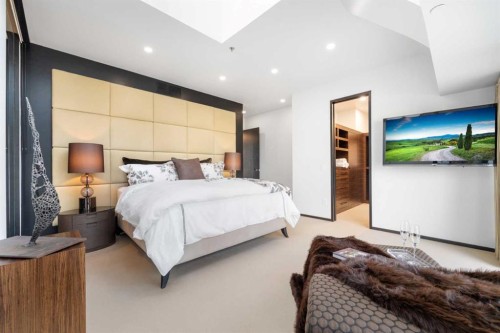 2004-108 9Th Avenue Sw, Calgary, AB - Indoor Photo Showing Bedroom