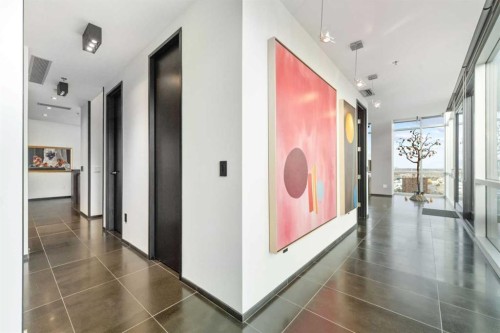 2004-108 9Th Avenue Sw, Calgary, AB - Indoor Photo Showing Other Room