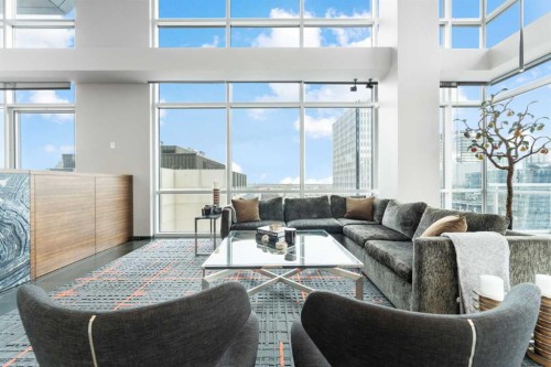 2004-108 9Th Avenue Sw, Calgary, AB - Indoor Photo Showing Living Room