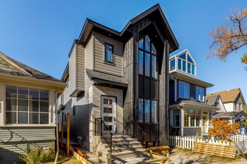 727 15 Street Nw, Calgary, AB - Outdoor With Facade
