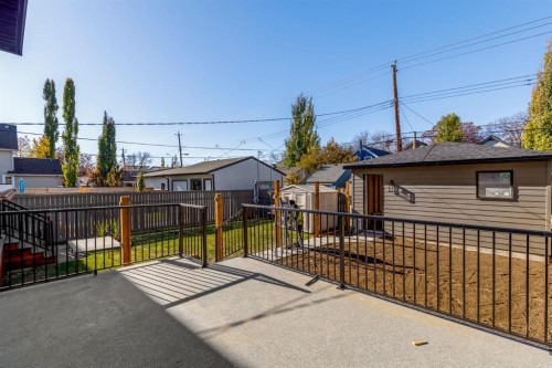 727 15 Street Nw, Calgary, AB - Outdoor With Exterior