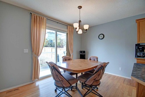 209 Sagewood Place Sw, Airdrie, AB - Indoor Photo Showing Dining Room
