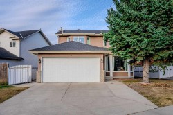 4 Del Ray Crescent NE Calgary, AB T1Y 6V8