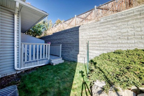 95 Hidden Creek Rise Nw, Calgary, AB - Outdoor
