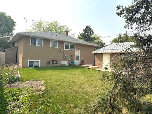 4736 Worcester Drive Sw, Calgary, AB - Outdoor