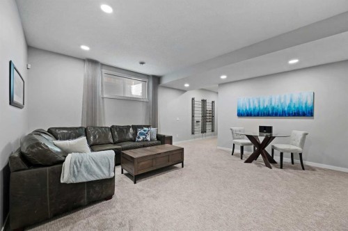 12 Cranbrook Mews Se, Calgary, AB - Indoor