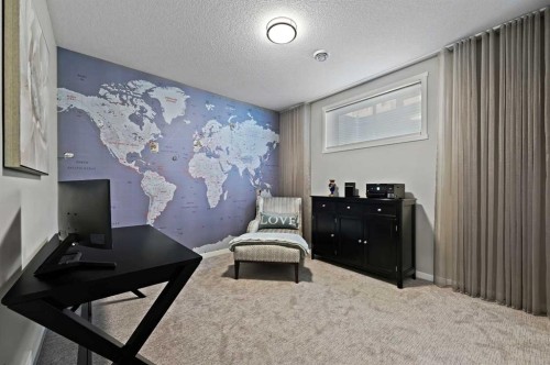 12 Cranbrook Mews Se, Calgary, AB - Indoor