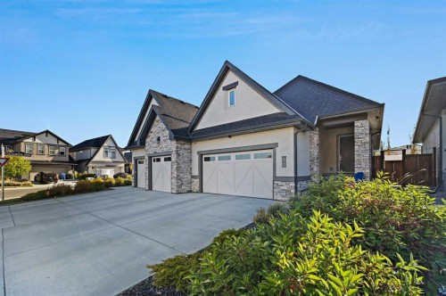 12 Cranbrook Mews Se, Calgary, AB - Outdoor